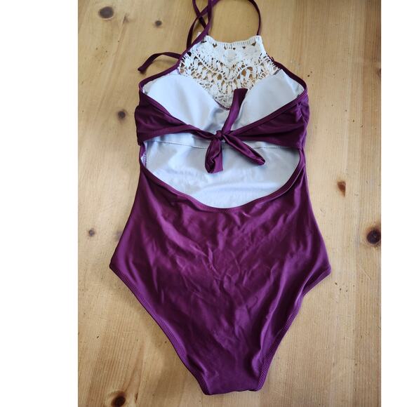 Small Purple Cupshe Crochet One Piece Bathing Suit Open Back Boho - Picture 3 of 8
